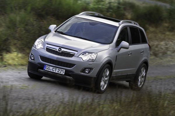 Opel Antara po faceliftu.
