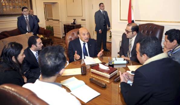 Předseda přechodné vlády Umar Sulajmán. Nyní nejmocnější muž Egypta. 