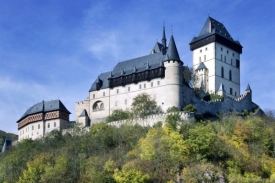 Karlštejn oslovení cizinci většinou přiřazovali Německu.