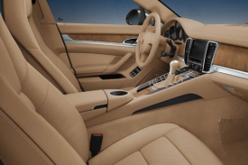 Panamera a její luxusní interiér.