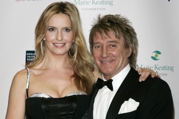 Rod Stewart a Penny Lancasterová. 