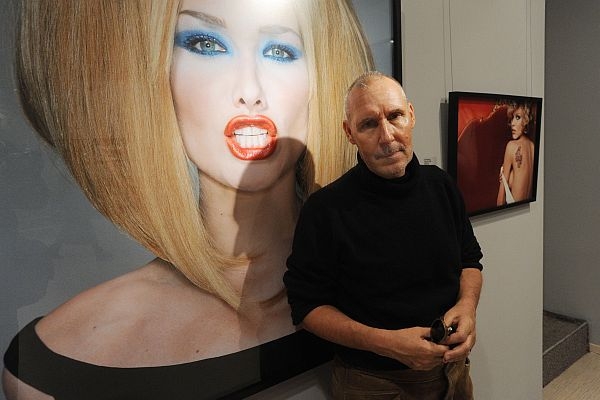 Michel Comte na vernisáži.