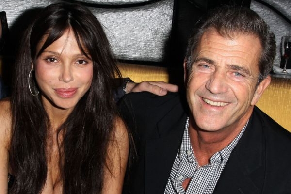 Mel Gibson s bývalou přítelkyní Oksanou Grigorijevovou. 