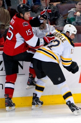 Tomáš Kaberle v prvím zápase za Boston.
