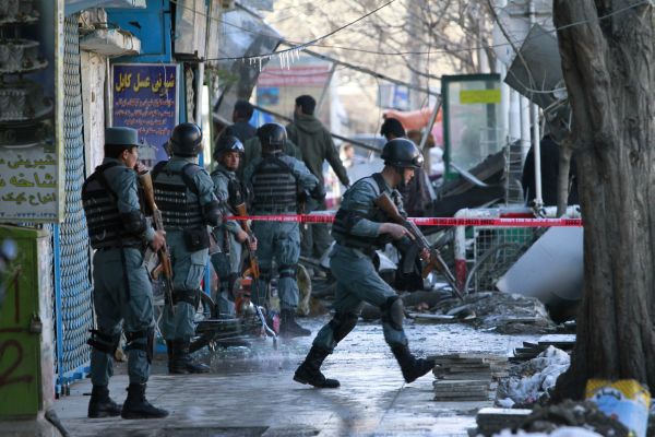 Podle guvernéra provincie Kunar zabily jednotky NATO a afghánské vládní síly 64 civilistů (ilustrační foto).
