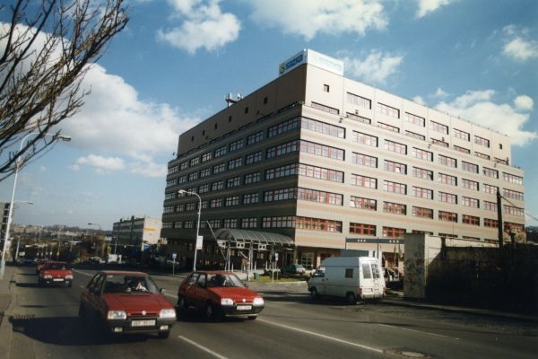 Menšinoví akcionáři se shodli na společném postupu.