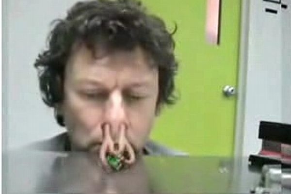Michel Gondry a Rubikova kostka.