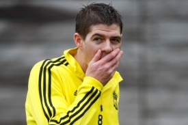 Ikona klubu Gerrard do utkání pravděpodobně nenastoupí.