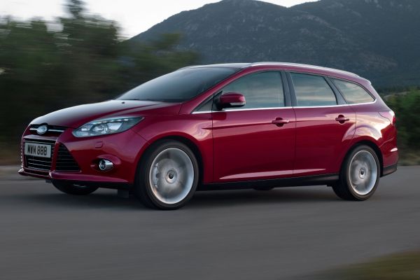 Nový Ford Focus dorazí k českým prodejcům v březnu.
