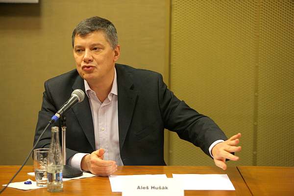 Šéf Sazky Aleš Hušák.