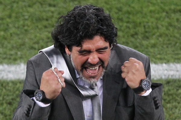 Diego Maradona střílel do senzacechtivých novinářů.