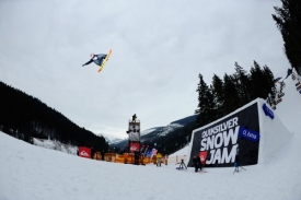 Martin Černík na big airu. 