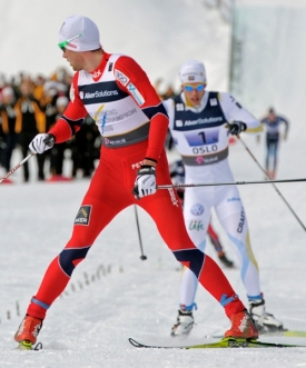 Petter Northug předvedl značně provokativní dojezd při štafetě.