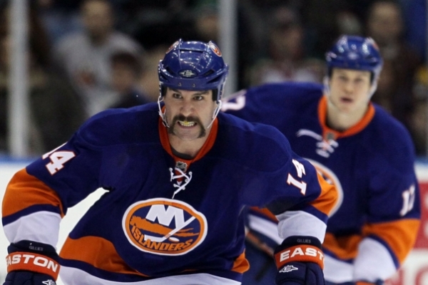 Trevor Gillies vypadá jako tvrdý chlapík už od pohledu.