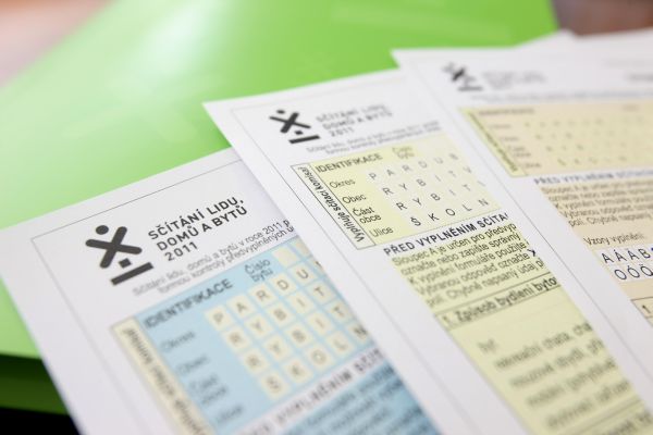 V pondělí večer startuje roznos formulářů do domácností.