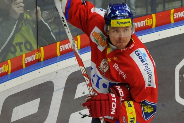 Pardubický útočník Martin Bartek. Pardubický útočník Martin Bartek.