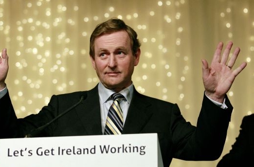 Enda Kenny, šéf Fine Gael. Enda Kenny, šéf Fine Gael.