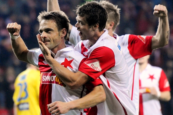 Gólová radost fotbalistů Slavie.