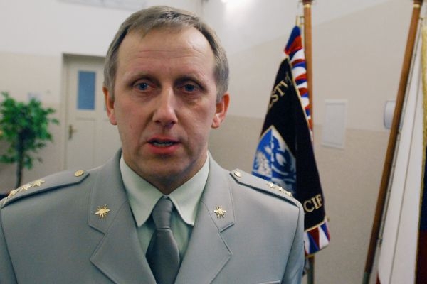 Náčelník Vojenské policie generál Vladimír Ložek. Náčelník Vojenské policie generál Vladimír Ložek.