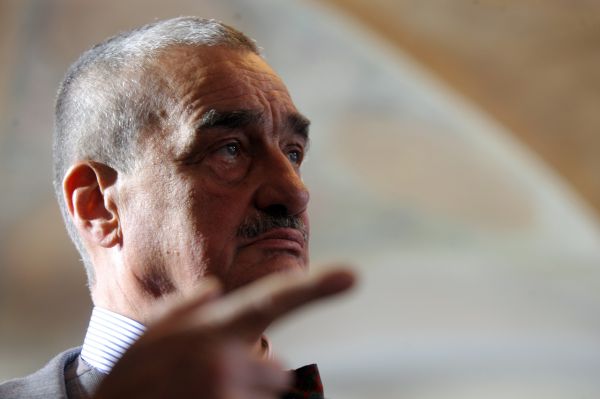 Ministr zahraničí Karel Schwarzenberg už intervenci v Libyi neodmítá. Ministr zahraničí Karel Schwarzenberg už intervenci v Libyi neodmítá.