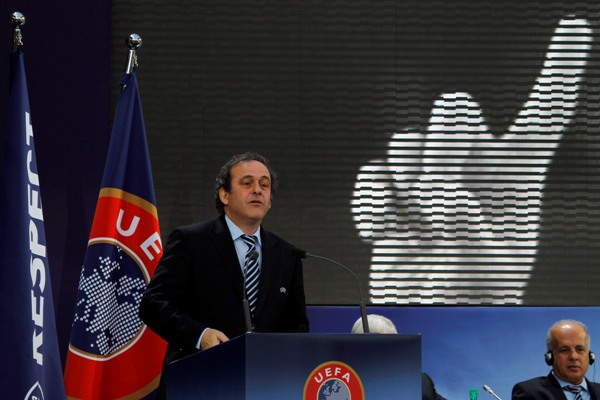 Michel Platini zůstává na další čtyři roky prezidentem UEFA.