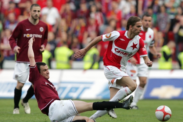Derby pražských "S" bylo kvůli kolizi s hokejem přeloženo. Derby pražských "S" bylo kvůli kolizi s hokejem přeloženo.