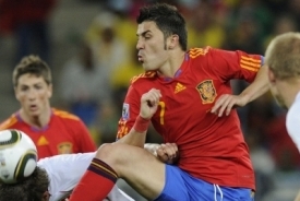 David Villa je hlavní útočnou zbraní Španělů.