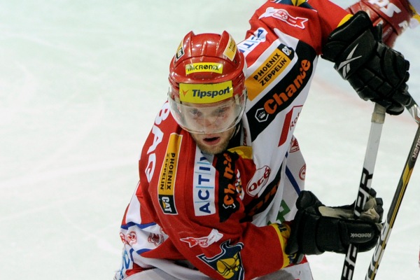 Tomáš Pospíšil proti svému bývalému klubu září.