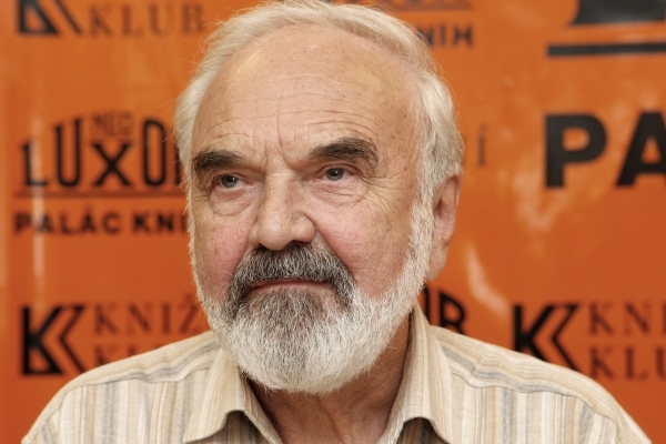 Zdeněk Svěrák.