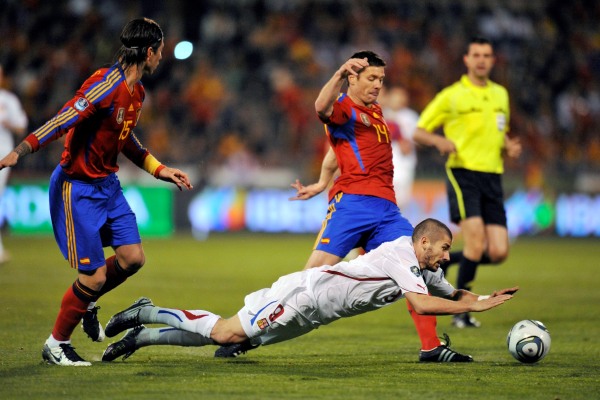 Ćeští fotbalisté se v Granadě postavili aktuálním mistrům světa i Evropy.