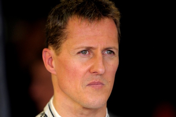 Michael Schumacher zažil špatný vstup do nové sezony.