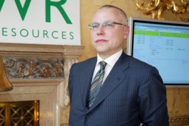 Zdeněk Bakala, nepostradatelný zdroj financí pro vládní koalici.