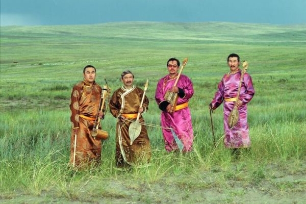 Huun-Huur-Tu.