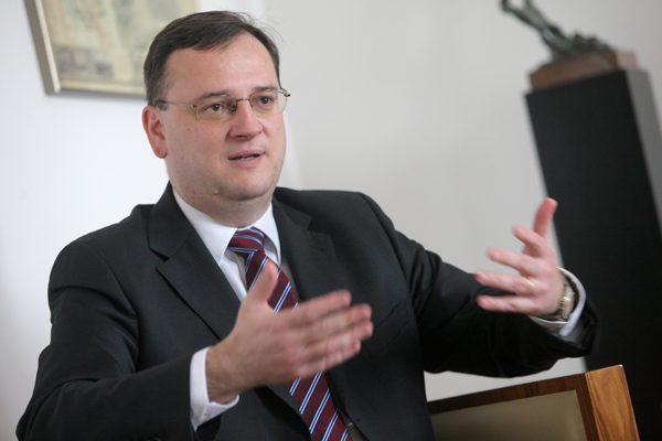 Premiér Petr Nečas.