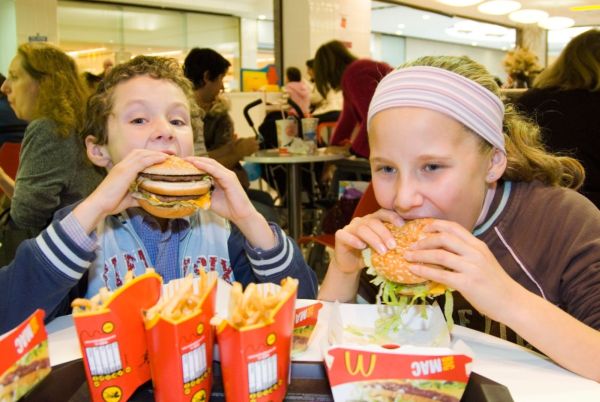 New York chce přestat dávat hračky k dětským fastfoodovým menu. New York chce přestat dávat hračky k dětským fastfoodovým menu.