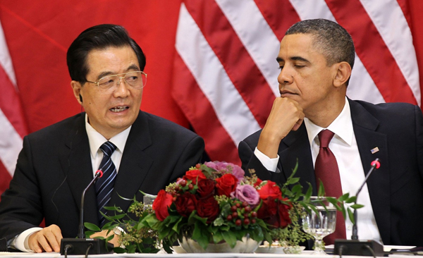 Čínský prezident Chu Ťin-tchao a jeho americký protějšek Barack Obama.