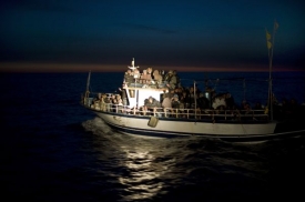 Mnozí migranti cestou utonou.