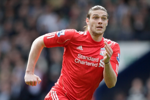 Střelec dvou branek Liverpoolu Andy Carroll. Střelec dvou branek Liverpoolu Andy Carroll.
