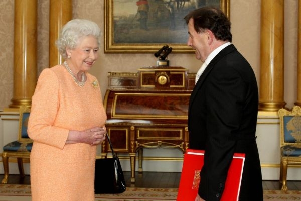 Michael Žantovský s britskou královnou Alžbětou II. Michael Žantovský s britskou královnou Alžbětou II.