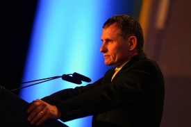 Expředseda a senátor Jiří Čunek nabádá stranu k pragmatismu a akci.