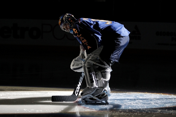 Ondřej Pavelec bude v záři reflektorů také na mistrovství světa, nejen v NHL.