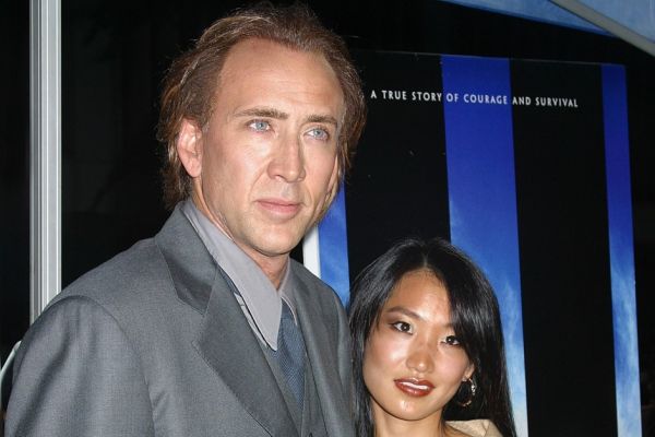 Nicolas Cage a jeho manželka Alice. Nicolas Cage a jeho manželka Alice.