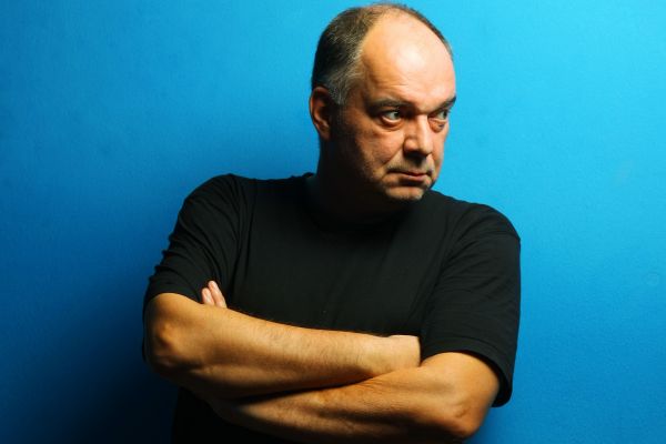 Herec a režisér Ondřej Trojan je podobně jako ostatní oslovení, mírně řečeno, znechucený děním v politice. Herec a režisér Ondřej Trojan je podobně jako ostatní oslovení, mírně řečeno, znechucený děním v politice.