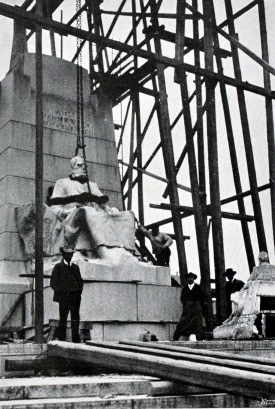 Stavba pomníku Fr. Palackého v Praze, rok 1911.