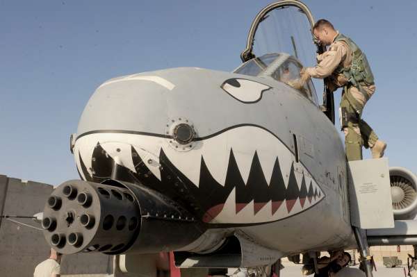 A-10 se osvědčil i v Afghánistánu.