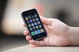 iPhone - najděte deset rozdílů.