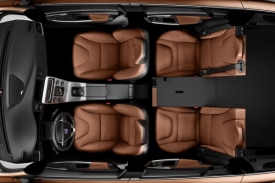V automobilce Volvo pracuje tým Nos, který dbá na to, aby materiály v interiéru nevzbuzovaly nepříjemný pocit. Na snímku interiér vozu V60.