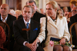 Václav Havel se svou manželkou Dagmar při ceremoniálu na začátku září loňského roku, kdy bylo jemu a herečce Ivě Janžurové slavnostně uděleno čestné občanství Prahy 6. (Foto: Karel Šanda)