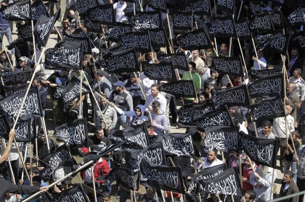 V arabských zemích pokračují masivní demonstrace za svobodu.