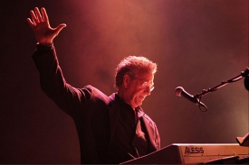 Ray Manzarek byl loni z Prahy nadšen.